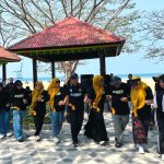 Cuma Rp10 Ribu, Warga Kendari Bisa Nikmati Keindahan Wisata Pantai Nambo