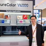 Cetak Lebih Besar Tanpa Butuh Ruang Luas, Epson Hadirkan Printer SureColor V4000