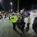 Ditlantas Polda Sultra Catat 19 Pelanggaran Helm SNI saat Patroli Malam Minggu di Kendari