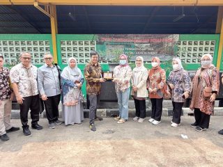 Pemkot Kendari Pelajari Pengelolaan Sampah TPS 3R Rawasari di Jakpus